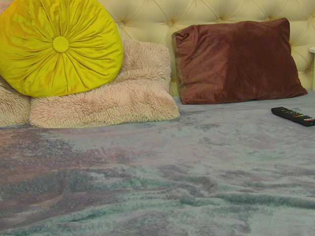 TaniaKarevina's BongaCams show and profile