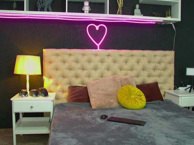 TaniaKarevina's BongaCams show and profile