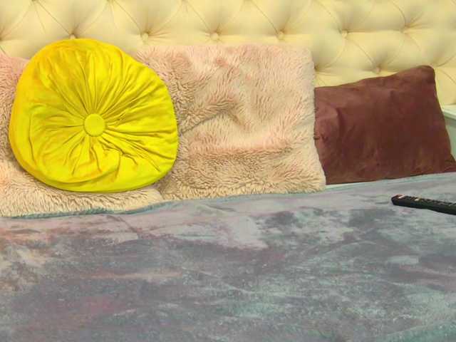 TaniaKarevina's BongaCams show and profile