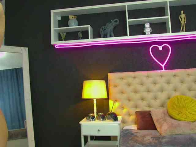 TaniaKarevina TaniaKarevina