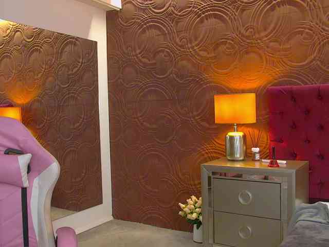 TaniaKarevina webcam