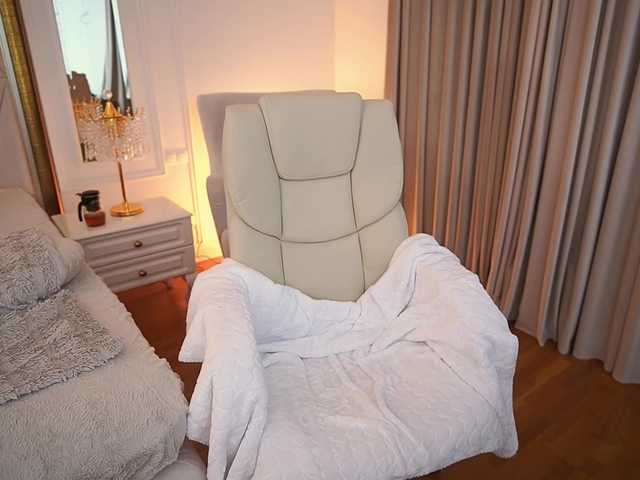 CandyGraces's BongaCams show and profile