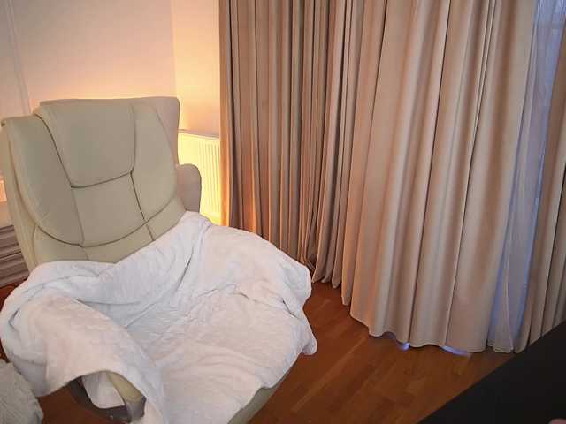 эросцена CandyGraces