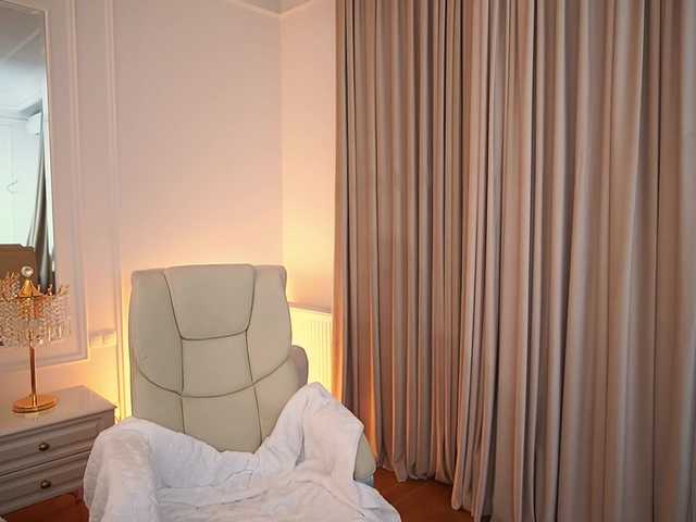 CandyGraces's BongaCams show and profile