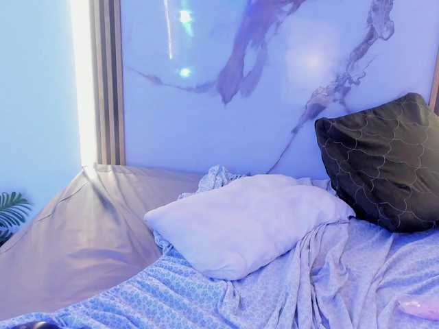 Kitty-suave's BongaCams show and profile