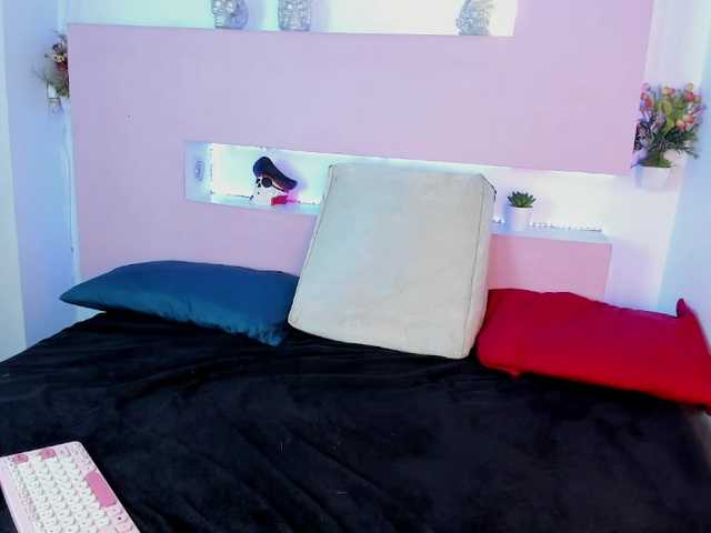 Kitty-suave's BongaCams show and profile