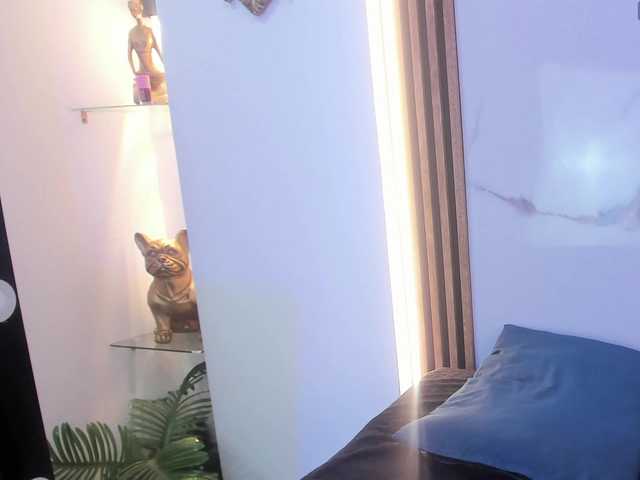 Kitty-suave's BongaCams show and profile