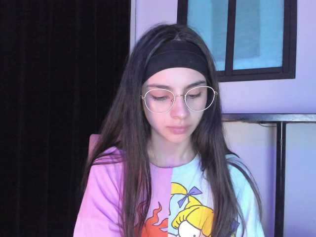 RavenBlush's BongaCams show and profile