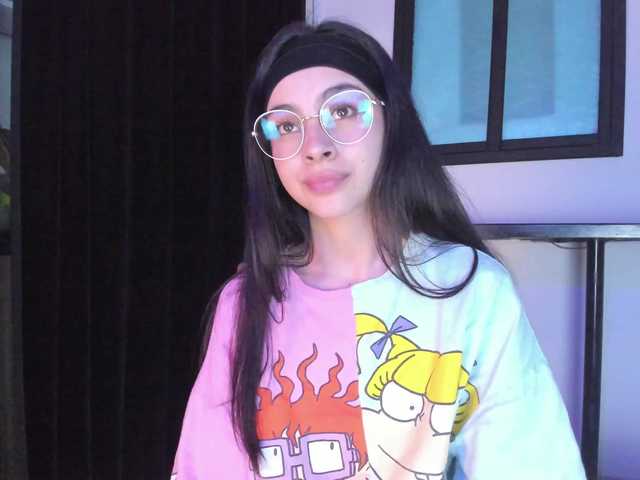 RavenBlush's BongaCams show and profile