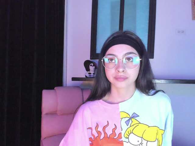 RavenBlush's BongaCams show and profile