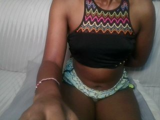 Brunnette-blonde Porn Show