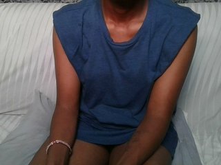 Brunnette-blonde Porn Show