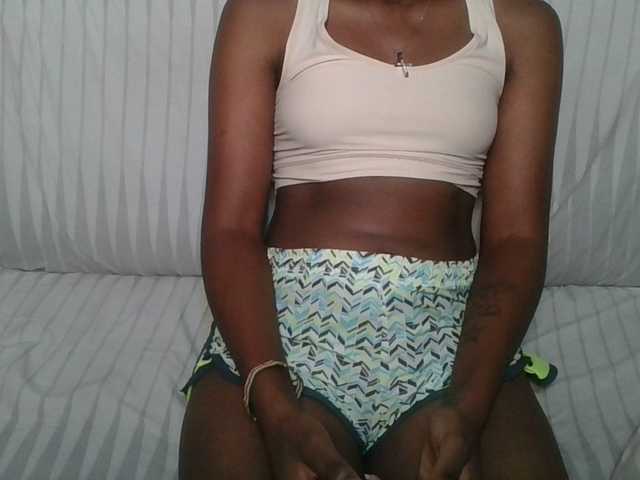 Brunnette-blonde from BongaCams