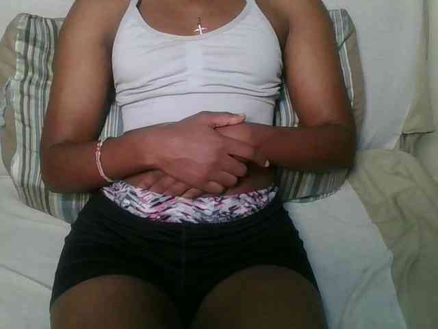 Brunnette-blonde webcam