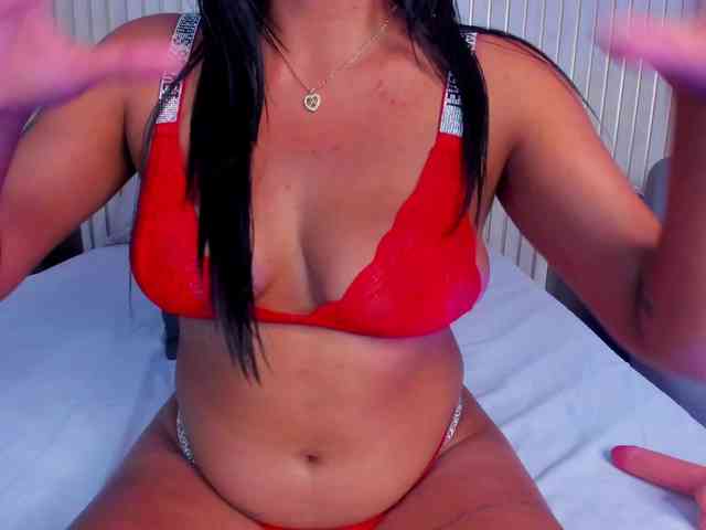 OrianaReyes webcam