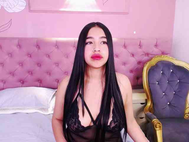 Nahomys- Live Webcam on BongaCams