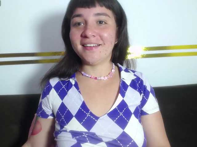 AlenaVolt's BongaCams show and profile