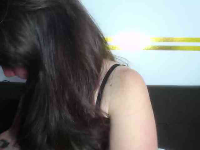 AlenaVolt Live Webcam on BongaCams