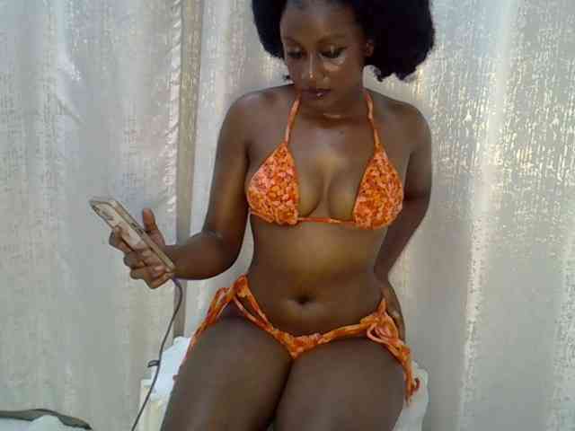 DiamonDesireX webcam