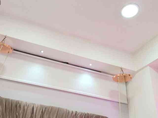 Annie-Pleasure webcam