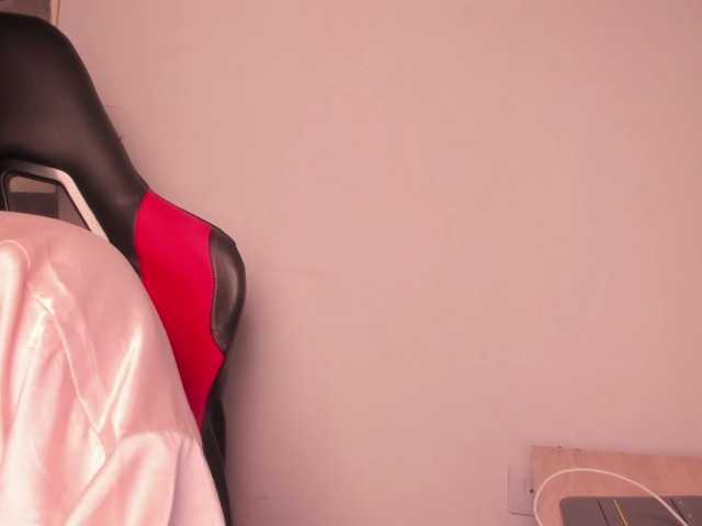 Nicole Kova (Nicole-kova)