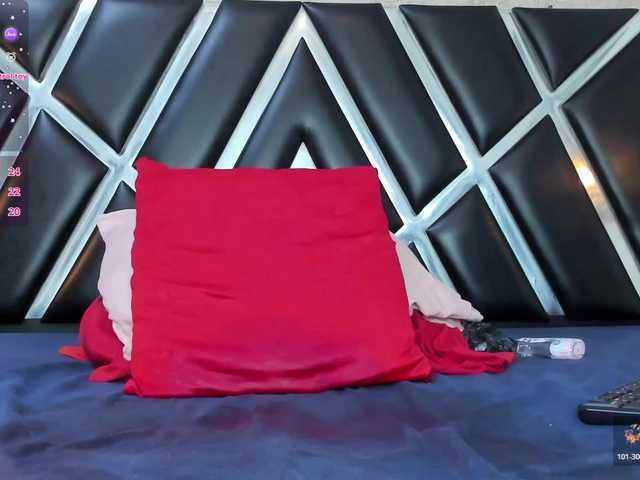 AmberJade's BongaCams show and profile