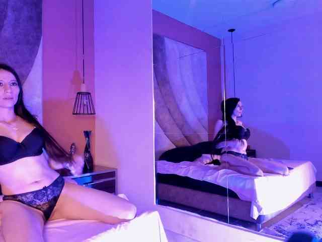 Corinna-saenz webcam