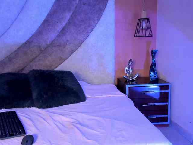 Corinna-saenz webcam