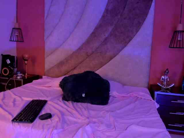 Corinna-saenz webcam