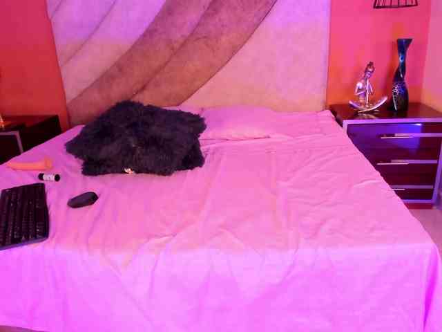 Corinna-saenz webcam