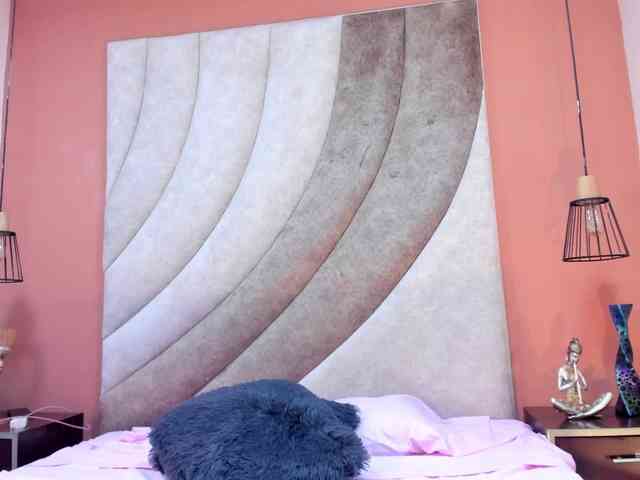 Corinna-saenz webcam