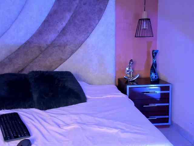 Corinna-saenz webcam