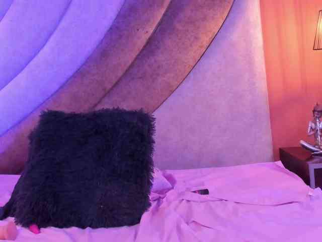 Corinna-saenz webcam