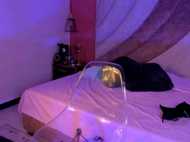 Corinna-saenz webcam