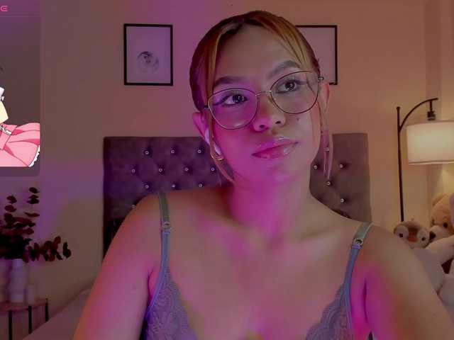 Ximena-sotto's BongaCams show and profile