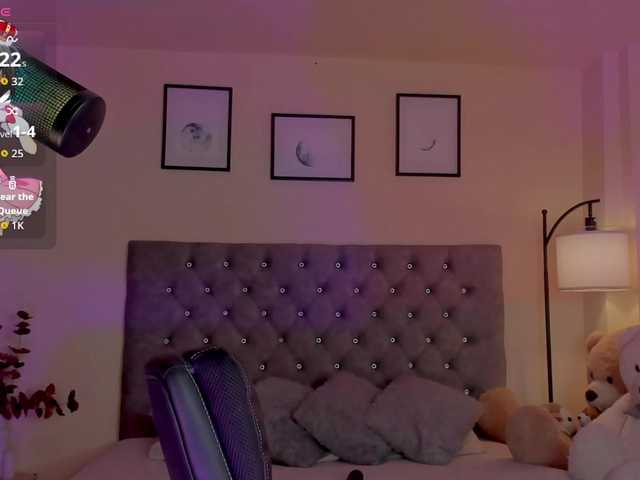 Ximena-sotto's BongaCams show and profile