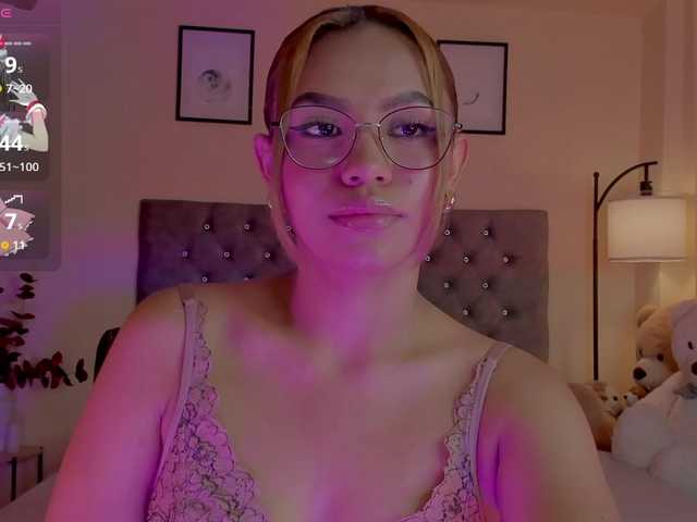 Ximena-sotto's BongaCams show and profile