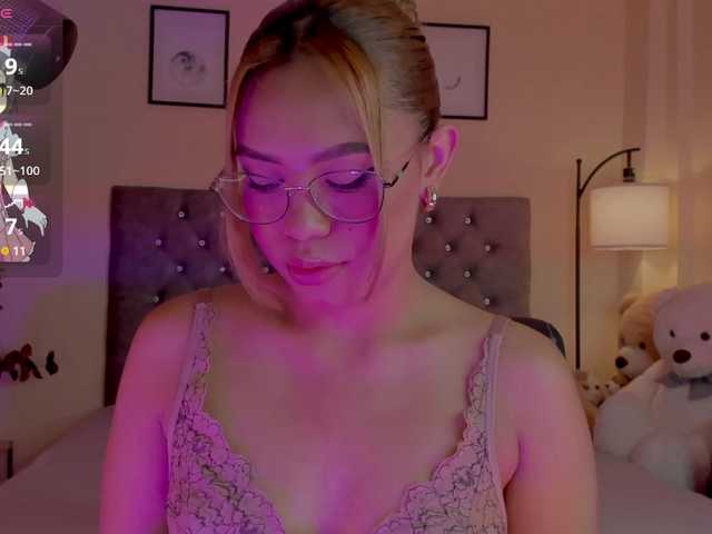 Ximena-sotto's BongaCams show and profile