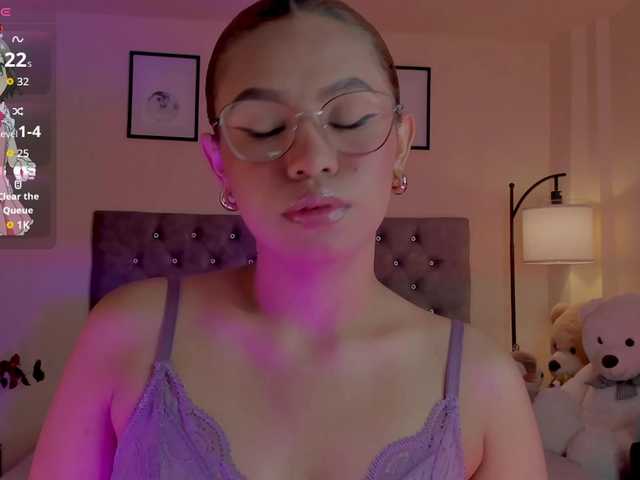 Ximena-sotto's BongaCams show and profile