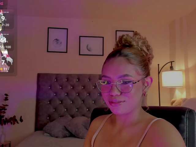 Ximena-sotto's BongaCams show and profile