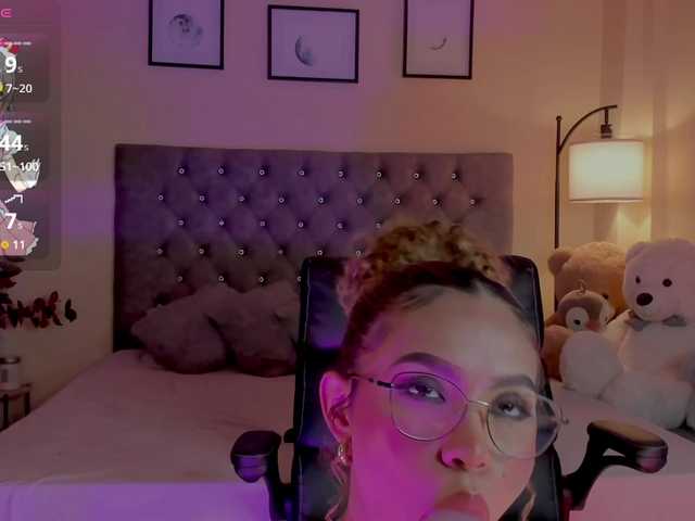 Ximena-sotto's BongaCams show and profile