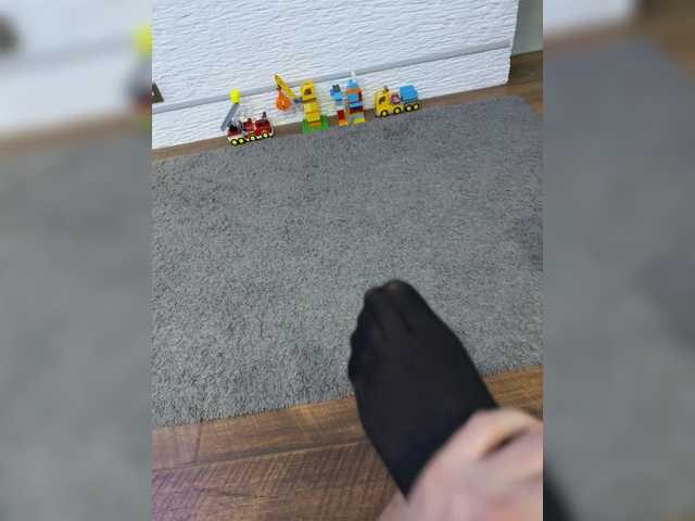 lolave's BongaCams show and profile