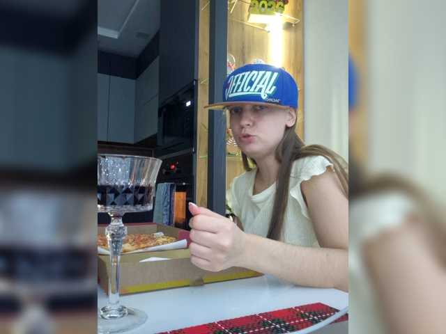 lolave streaming now