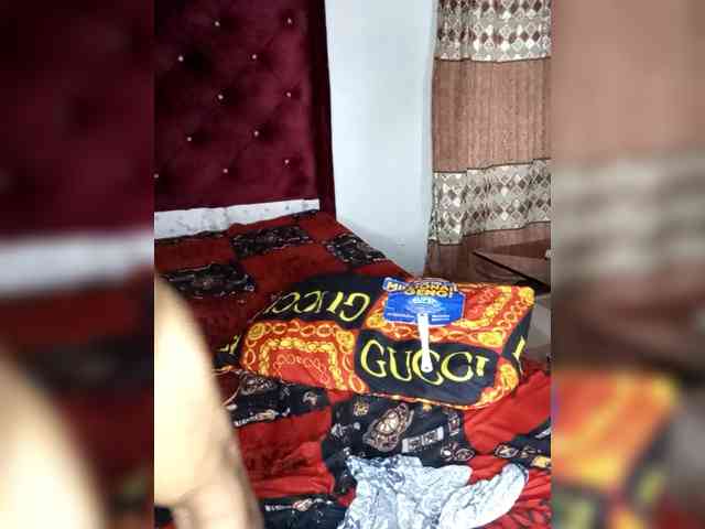 Exotic_sensation_couple webcam