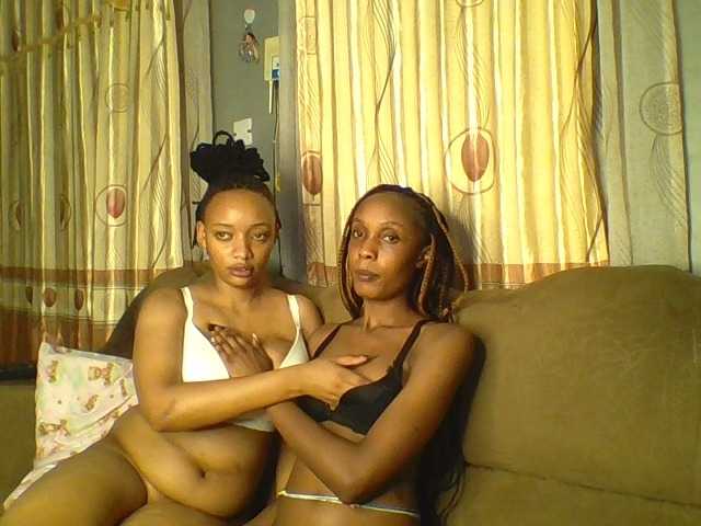 Freakyqueens – webcam model profile photo