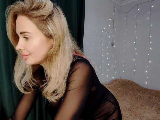 LadyLady96's BongaCams show and profile