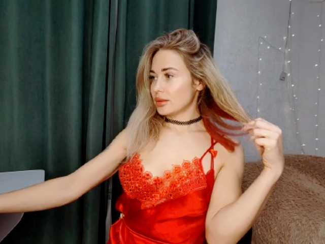 LadyLady96's BongaCams show and profile