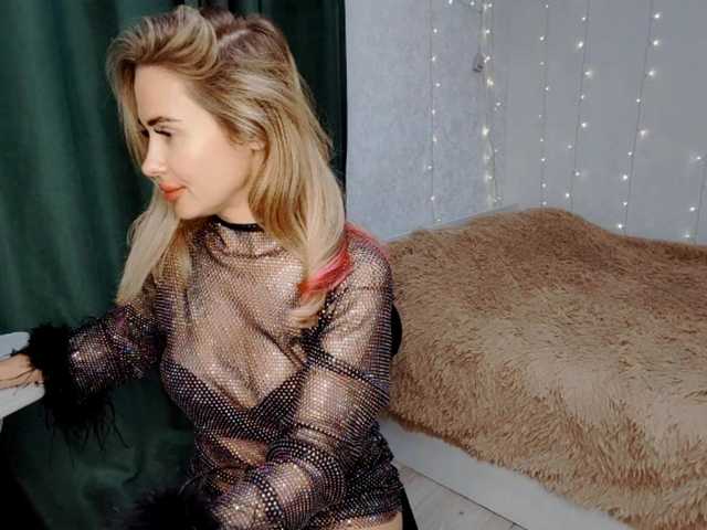 LadyLady96 live cam profile