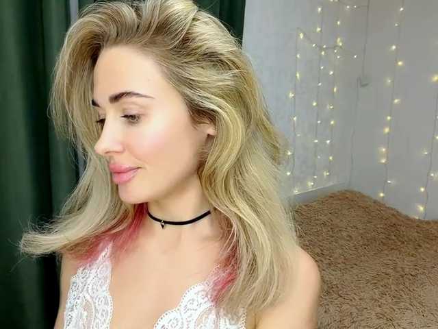 LadyLady96's BongaCams show and profile