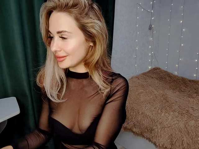 LadyLady96's BongaCams show and profile